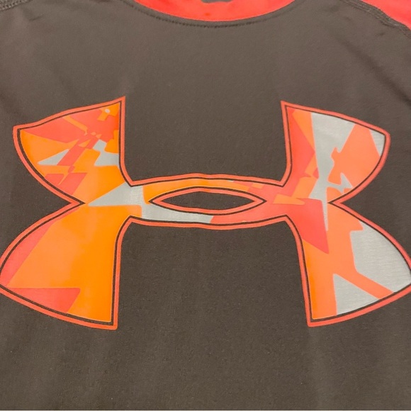 Under Armour Shirt Youth Large Heatgear Fitted Tshirt - Picture 3 of 16